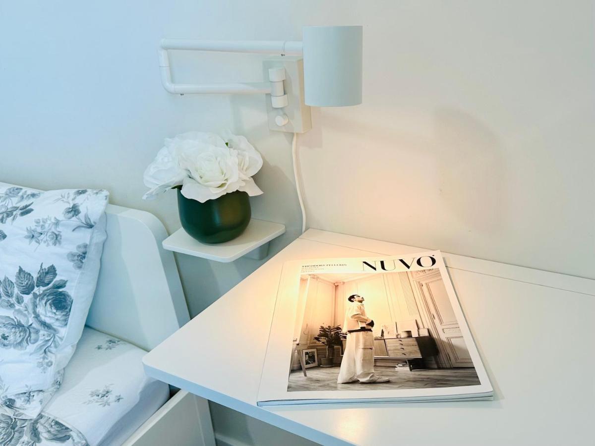 2Br 1.5Ba Full Kitchen Private Guest House - Free Parking - Central Location Vancouver Eksteriør billede
