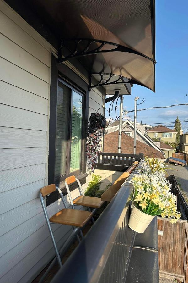 2Br 1.5Ba Full Kitchen Private Guest House - Free Parking - Central Location Vancouver Eksteriør billede